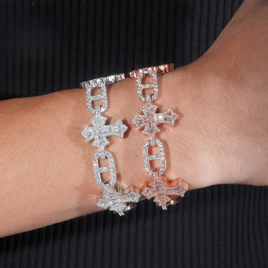 Moissanite Cross Cuban Link Bracelet with Box Clasp – S925 Sterling Silver Iced-Out Hip Hop Streetwear Jewelry - CaratixJewelry