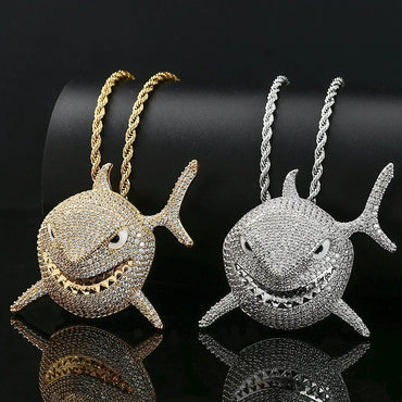 Shark Pendant Necklace with Micro-Pave Zircon and Full Look for Men | Caratix Jewelry - CaratixJewelry