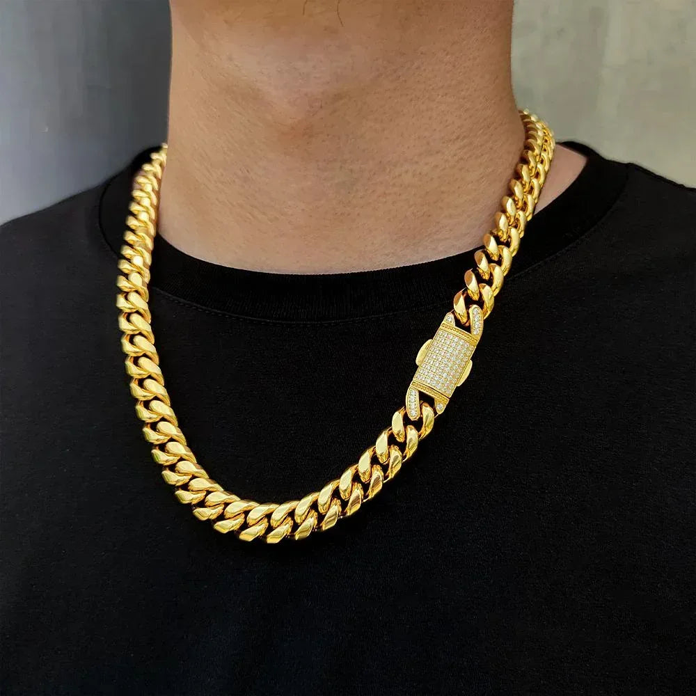 CARÁTIX Stainless Steel Cuban Link Chain Necklace – Golden Clasp Hip Hop Jewelry for Men & Women - CaratixJewelry