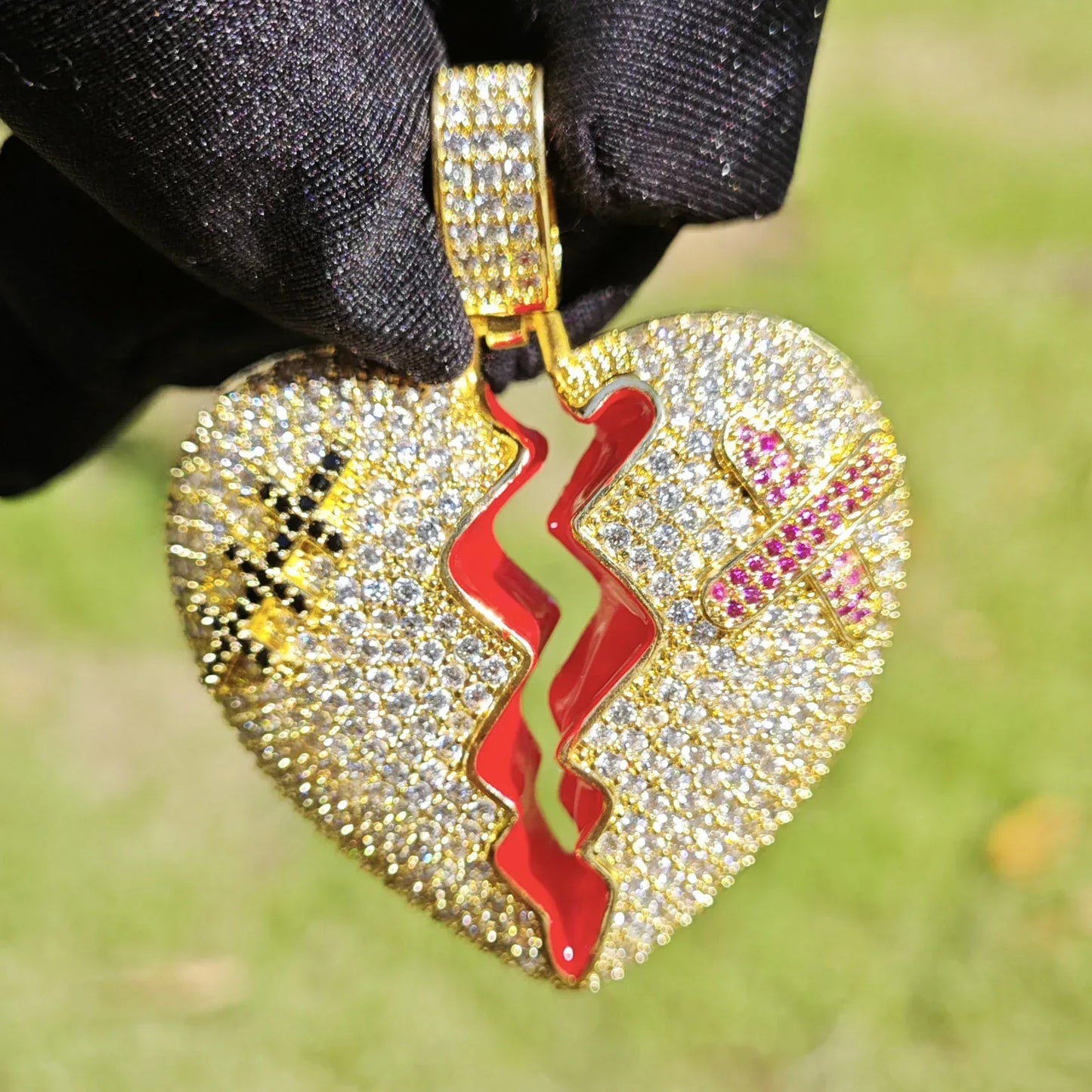 Broken Heart Pendant Necklace | CZ Iced Out Hip Hop Trendy Streetwear Jewelry - CaratixJewelry