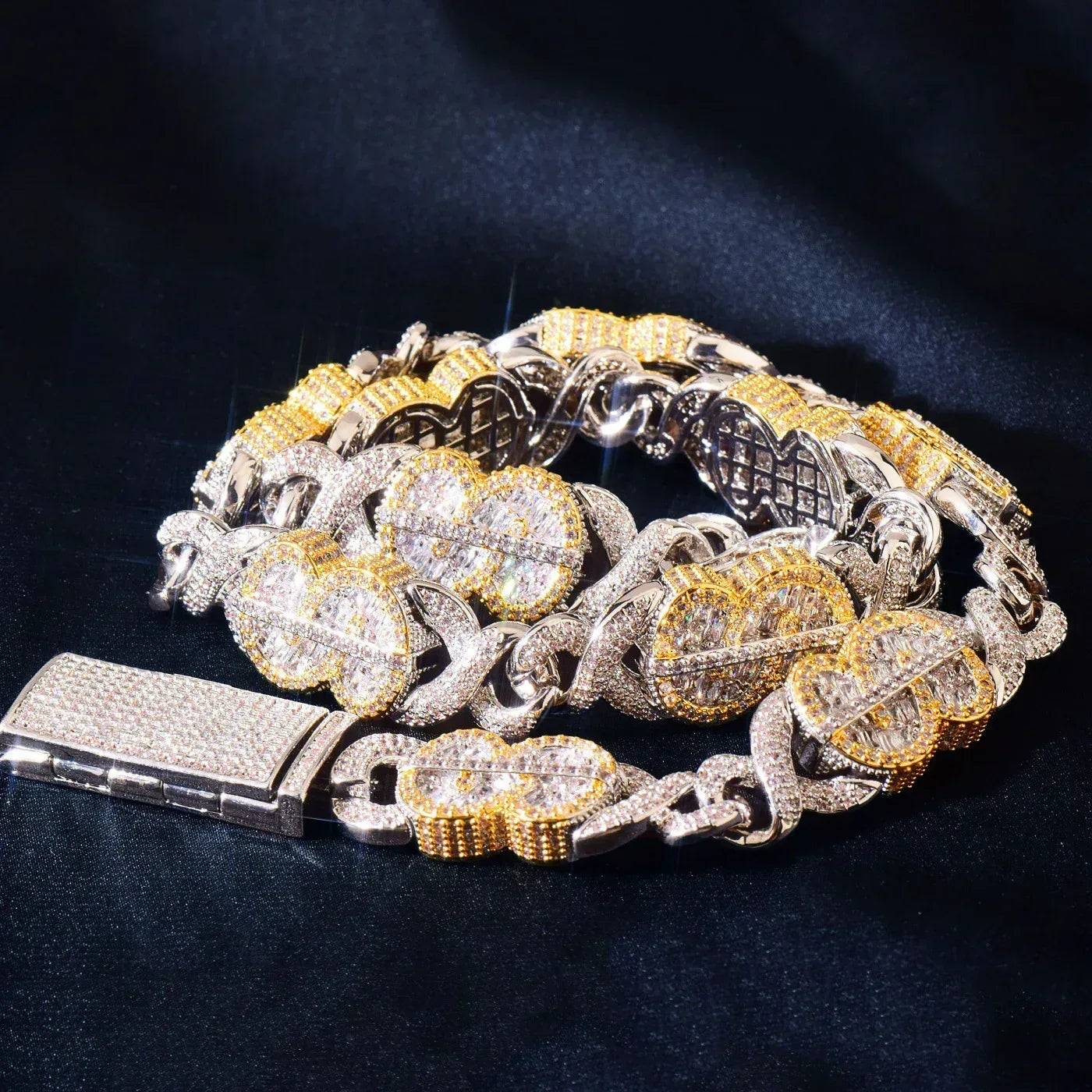 Infinity Dollar Chain Necklace with Copper & Zircon | Trendy Hip Hop Jewelry | Caratix Jewelry - CaratixJewelry
