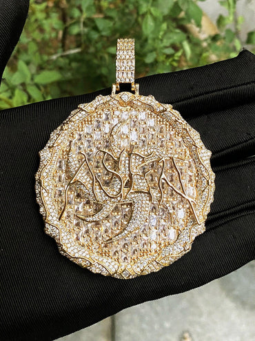 Luxury Multi-Color Iced Out Thorn Medallion Pendant | Men's Hip Hop Rainbow Zircon Disc Necklace | Premium Copper Full Circle Pendant | Caratix - CaratixJewelry