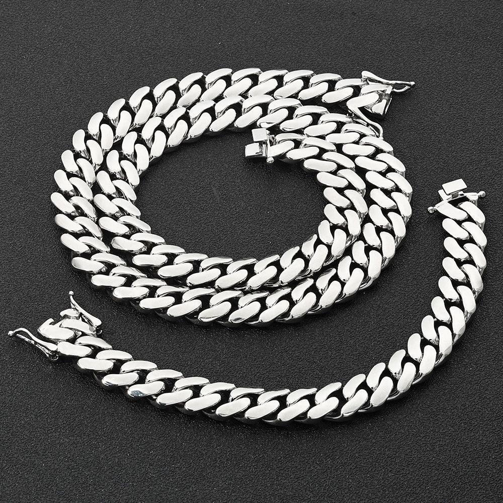 Custom Plain Solid Cuban Link Necklace for Rapper | Iced Out Chain Style - CaratixJewelry