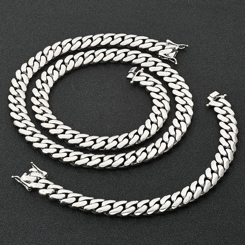 Custom Plain Solid Cuban Link Necklace for Rapper | Iced Out Chain Style - CaratixJewelry
