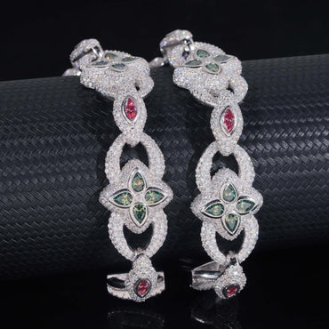 20mm Four-Leaf Clover Moissanite Cuban Link Bracelet – S925 Sterling Silver Iced-Out Hip Hop Streetwear Jewelry - CaratixJewelry
