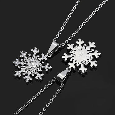 Custom Snowflake Portrait Pendant Necklace for Women | Trendy Hip Hop Jewelry – Caratix Jewelry - CaratixJewelry