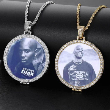 Hip Hop Flip-Top Round Photo Frame Pendant Necklace with Copper Frame and Zircon Stones | Customizable Jewelry | Caratix Jewelry - CaratixJewelry