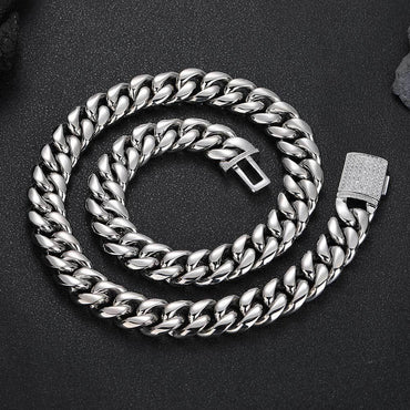 Stainless Steel Miami Cuban Chain Zircon Necklace with Flip Lock for Men | Caratix Jewelry - CaratixJewelry