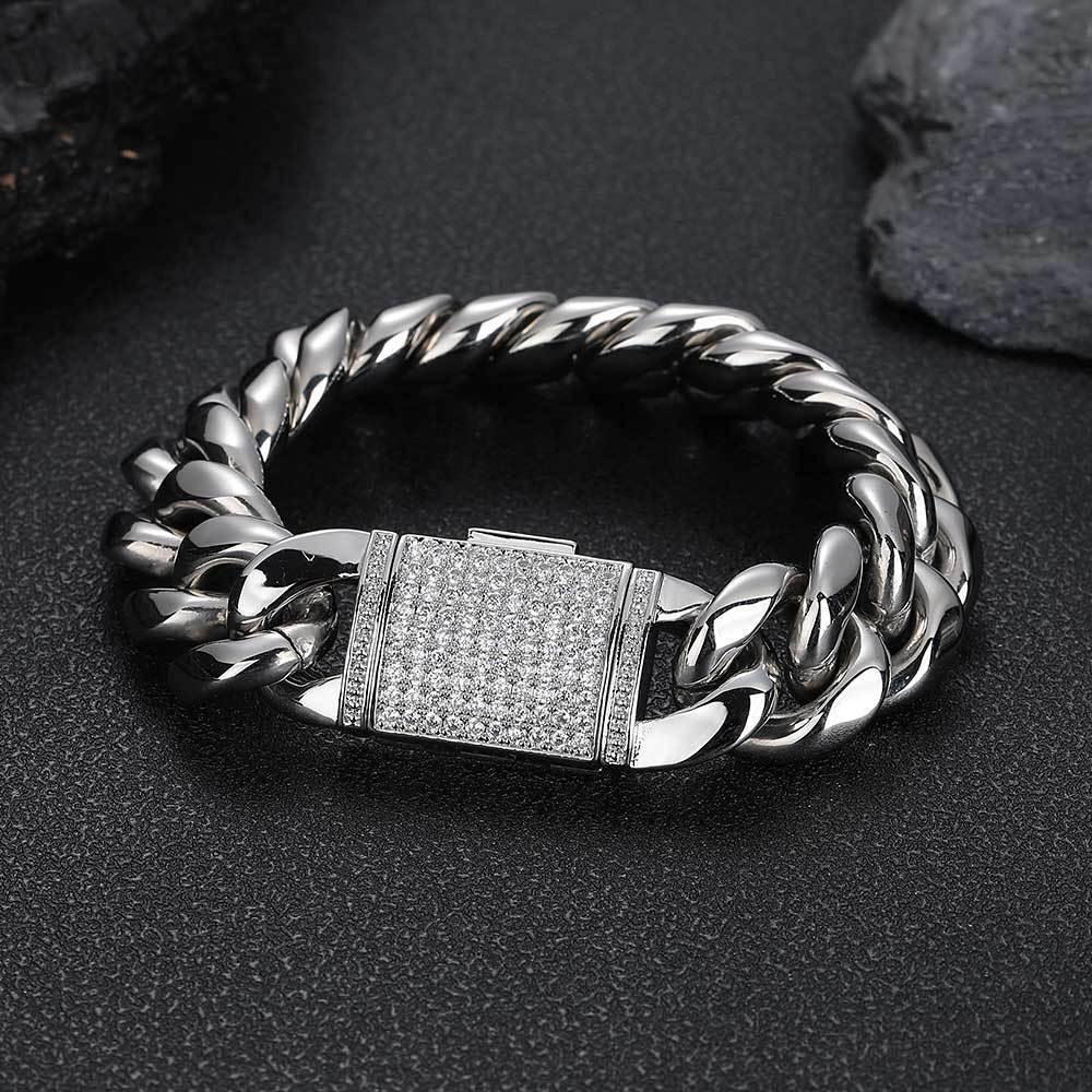 Miami Cuban Chain Bracelet for Men | Caratix Jewelry - CaratixJewelry