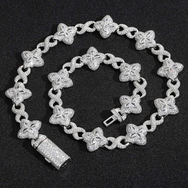 Unisex Infinity Clover 5A Zircon Necklace | Heavyweight High-End Hip Hop Bling | Caratix - CaratixJewelry