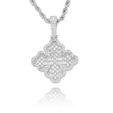 Luxury 5A Zircon Full Iced Clover Pendant | Sweet Niche Women's Hip Hop Bling Necklace | Caratix - CaratixJewelry