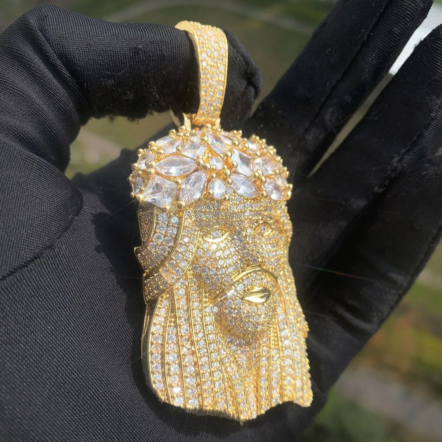 Iced Out Jesus Pendant Necklace for Men – Hip Hop CZ Streetwear Bling Jewelry - CaratixJewelry