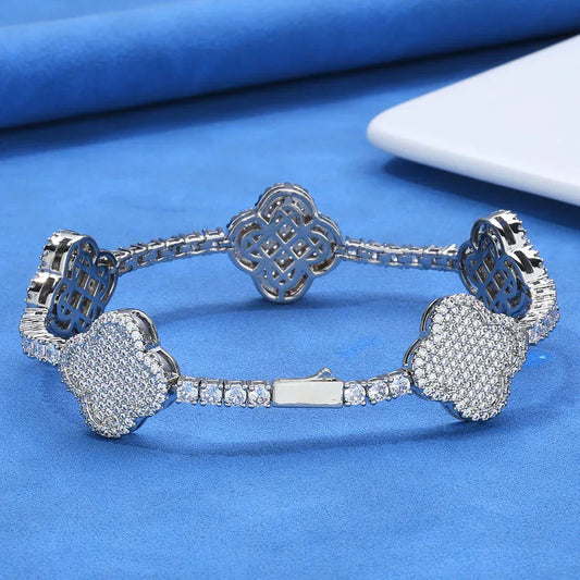 Custom S925 Silver Clover Tennis Bracelet | Elegant Women's Iced Out Jewelry | Caratix - CaratixJewelry