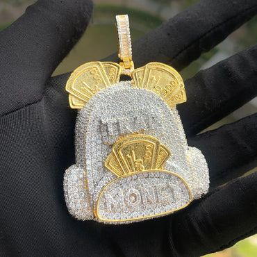 Iced Out Backpack Pendant Necklace for Men – Hip Hop CZ Trendy Streetwear Jewelry - CaratixJewelry