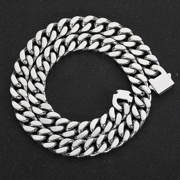 Stainless Steel Cuban Chain Necklace for Men | Caratix Jewelry - CaratixJewelry