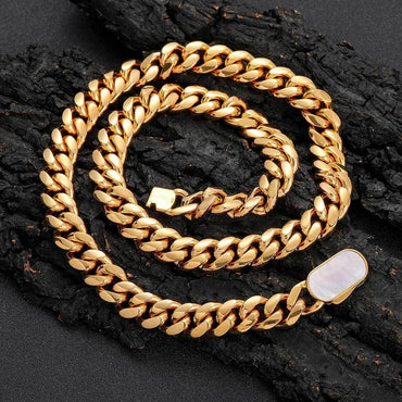Cuban Chain Necklace with Shell Clasp and 18K Gold Plating for Men | Titanium Steel and Stainless Steel | Caratix Jewelry - CaratixJewelry