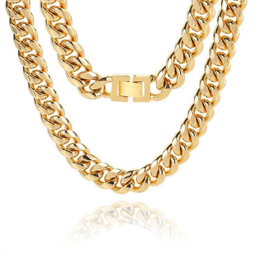 Stainless Steel Cuban Chain Necklace with Jewelry Clasp Titanium Steel for Men | Caratix Jewelry - CaratixJewelry