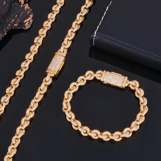 Custom 8mm O-Link Necklace with Fold-over Clasp | Premium Gold Chain for Rapper | Caratix - CaratixJewelry