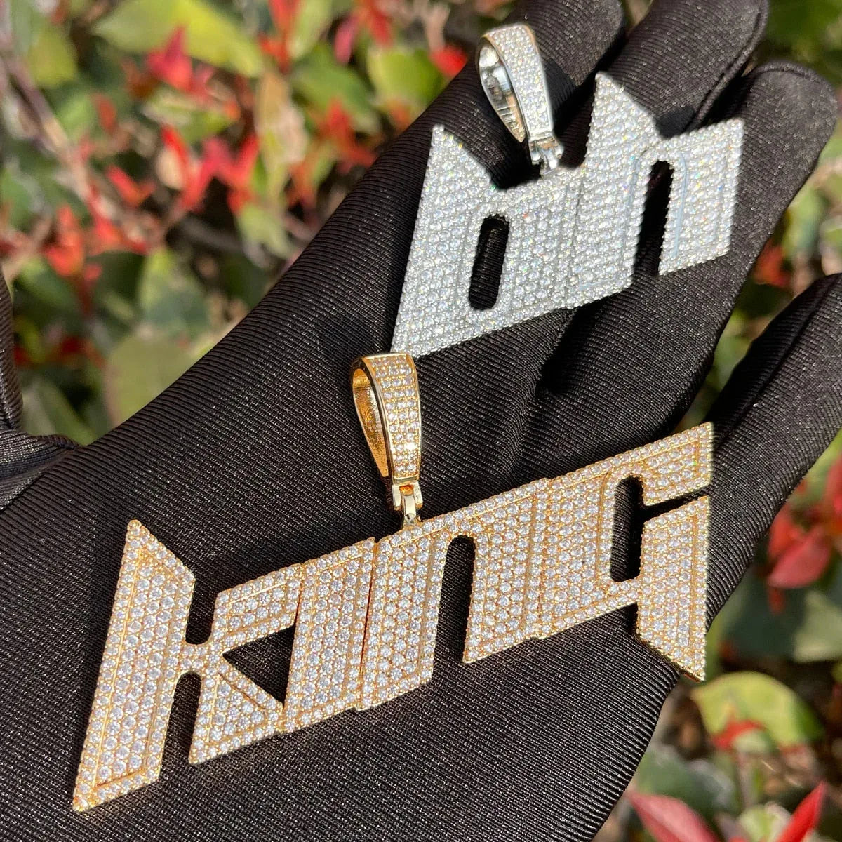 Luxury Font VVS Iced Out Personalized Custom Name Necklace Pendant - Premium Custom Jewelry - CaratixJewelry