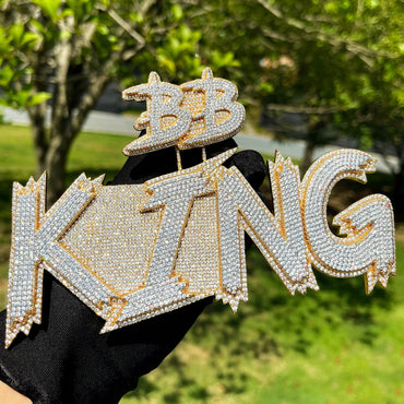 Customizable Bail Supreme Iced Out Personalized Custom Name Necklace Pendant – Luxury Hip Hop Jewelry for Men & Women - CaratixJewelry