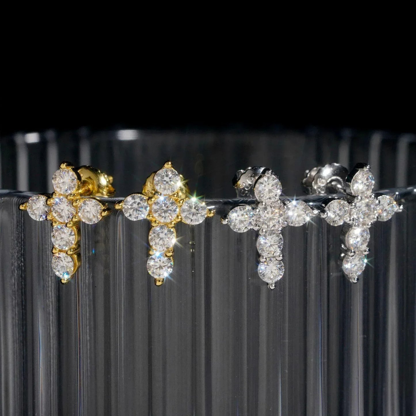 S925 Silver D Color Moissanite Look Earrings for Men and Women - CaratixJewelry