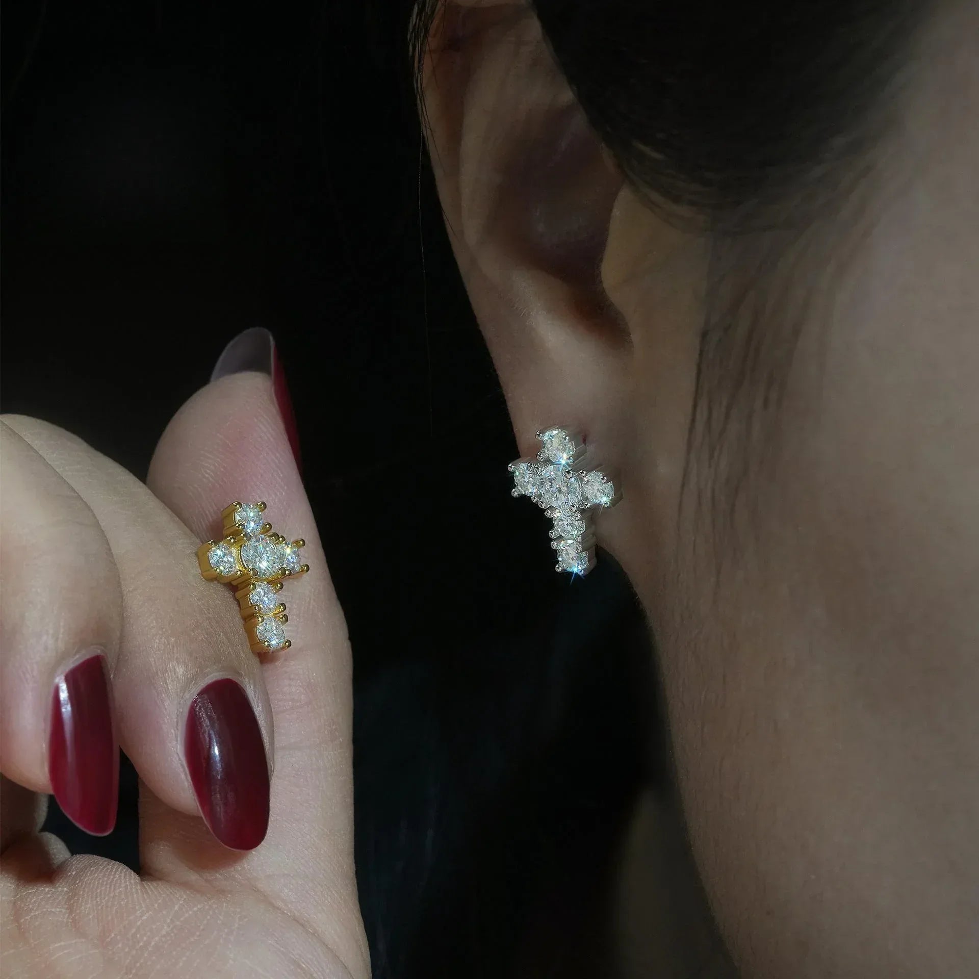 S925 Silver DF Color Moissanite Cross Earrings - CaratixJewelry