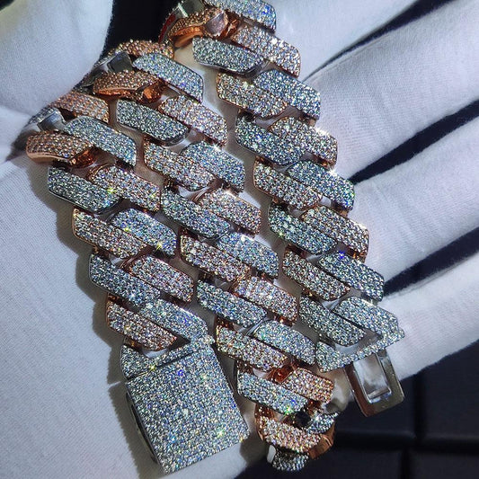CARÁTIX – 20mm 3-Row Cuban Link Chain Necklace - CaratixJewelry