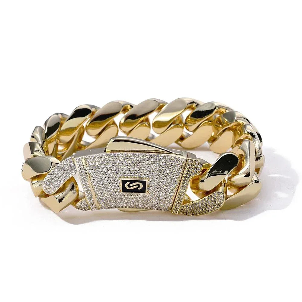 CARÁTIX – 20mm Zircon Iced Out Brass Cuban Link - CaratixJewelry