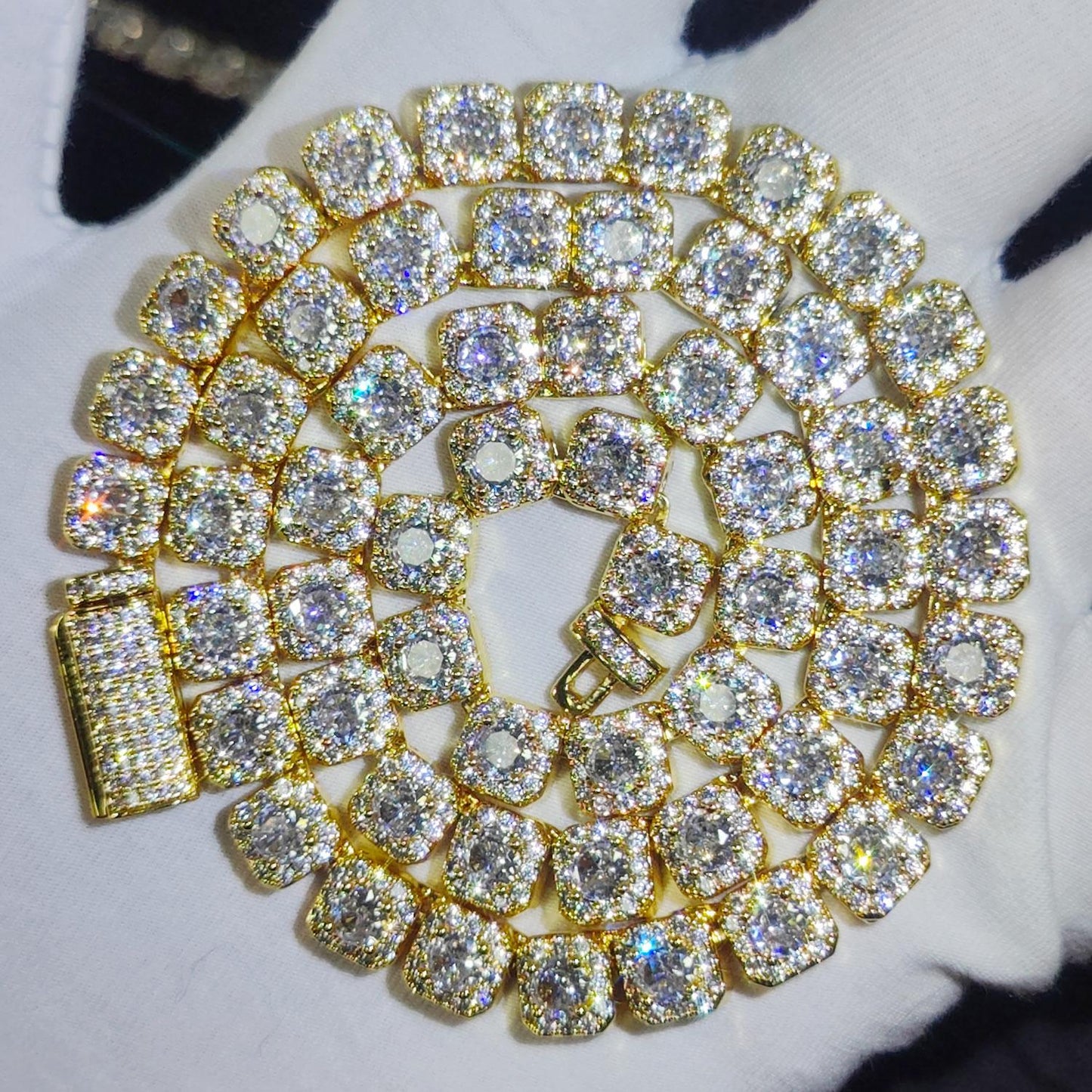 CARÁTIX - 7MM 5A Zircon Cluster Tennis Chain Square Sparkling CZ Link Necklace Anniversary gift for him or her Valentine's Day Gift for Men & Girls & Boys Mothers' Day Gift #Springtok