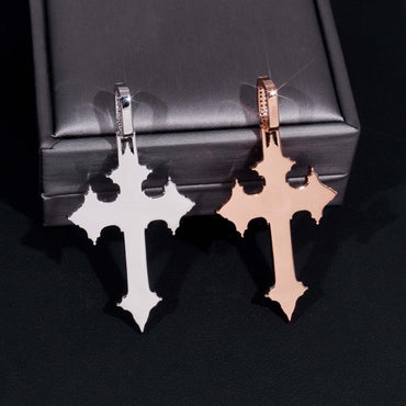New S925 Silver Cross Pendant – Hip-Hop Moissanite Necklace, Trendy Jewelry - CaratixJewelry