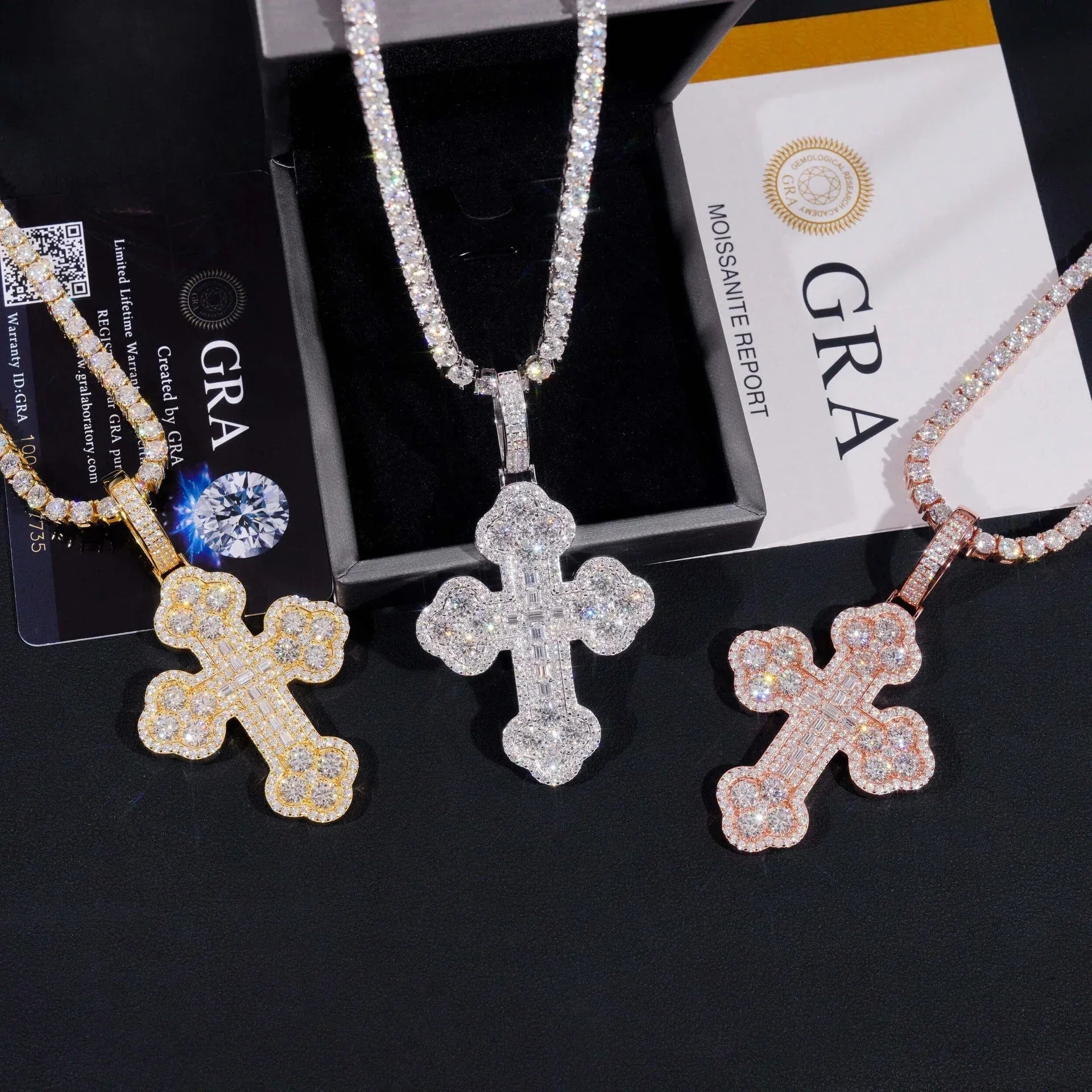 New S925 Silver Moissanite Cross & Four-Leaf Clover Pendant – Hip-Hop Trendy Personalized Jewelry - CaratixJewelry