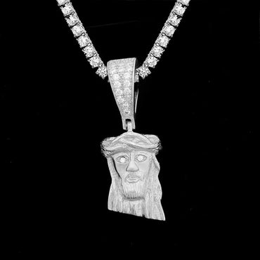 New Unisex Jesus Head Hip-Hop Pendant – S925 Silver Moissanite Jewelry - CaratixJewelry