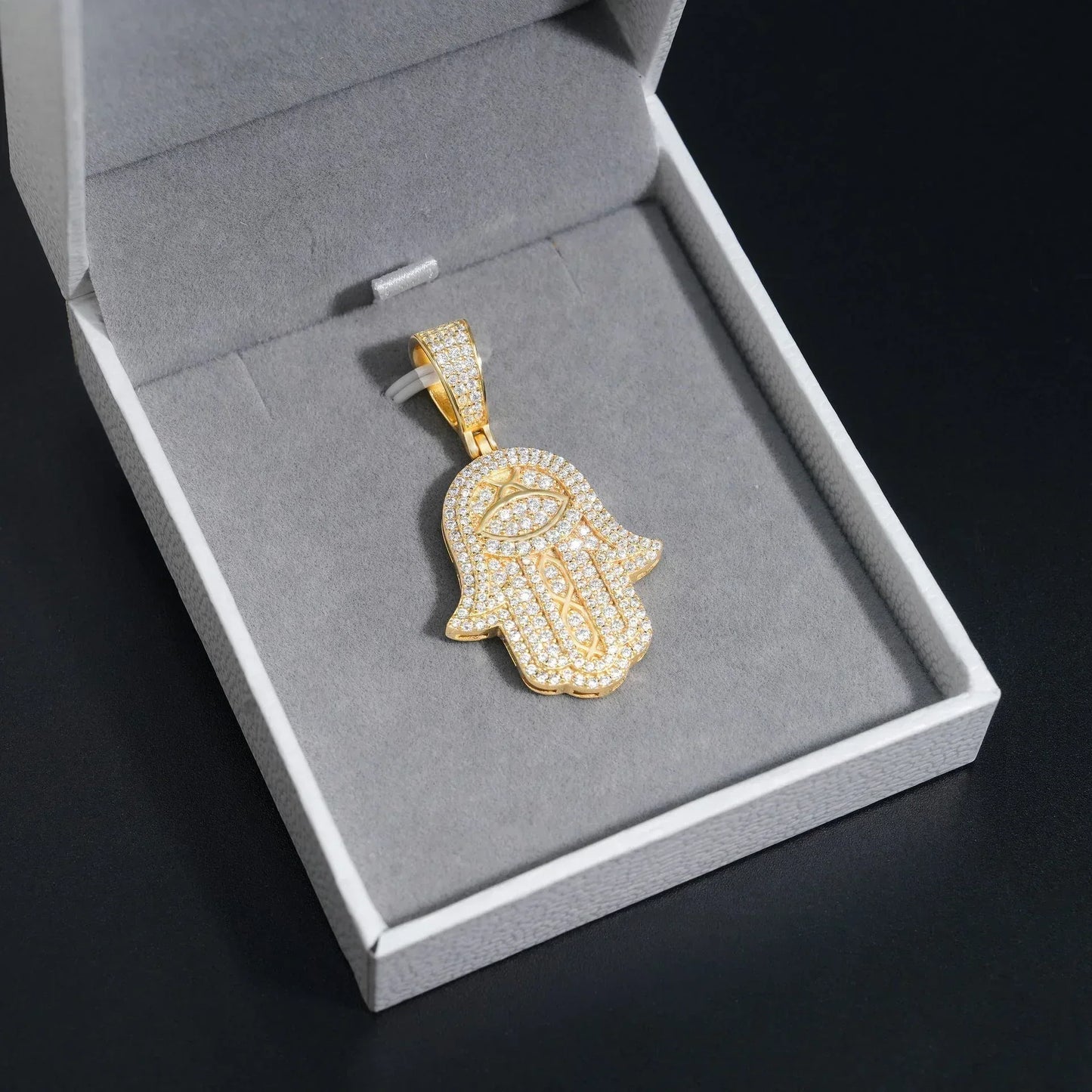 S925 Silver Moissanite Hand Pendant Necklace – Cool Hip-Hop Style, Trendy Jewelry - CaratixJewelry