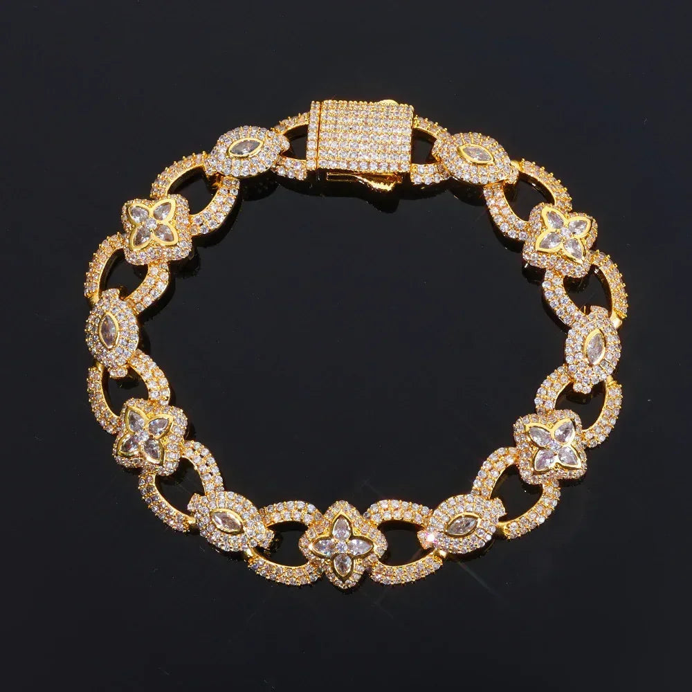 Infinite Drip: Why the "8" Link Bracelet is 2026’s Most Symbolic Flex
