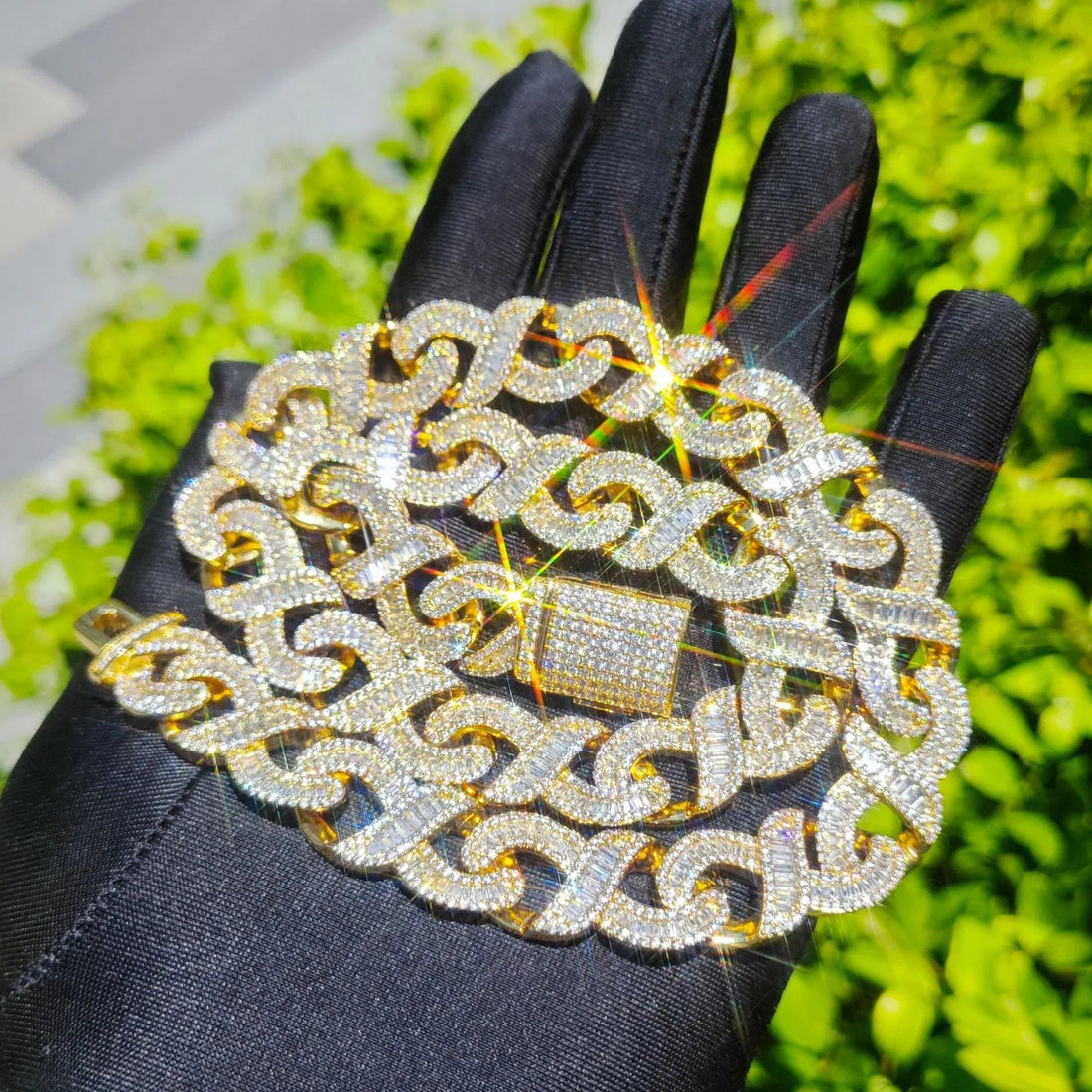 Caratix T-Shaped Zircon Necklace with Copper Setting for Unisex Street Style - CaratixJewelry