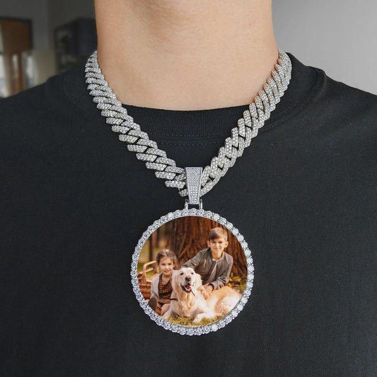 CARATIX custom photo medallion necklace shown with a family picture