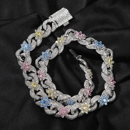 CARÁTIX – Iced Out Flower Infinity Round Cuban Link Chain Necklace | Hip Hop CZ Jewelry for Men & Women - CaratixJewelry