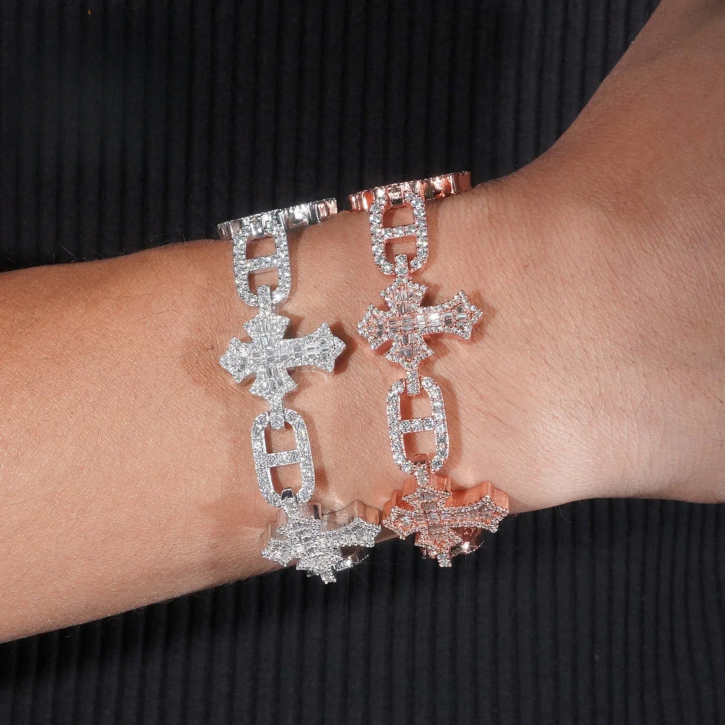 Moissanite Cross Cuban Link Bracelet with Box Clasp – S925 Sterling Silver Iced-Out Hip Hop Streetwear Jewelry - CaratixJewelry