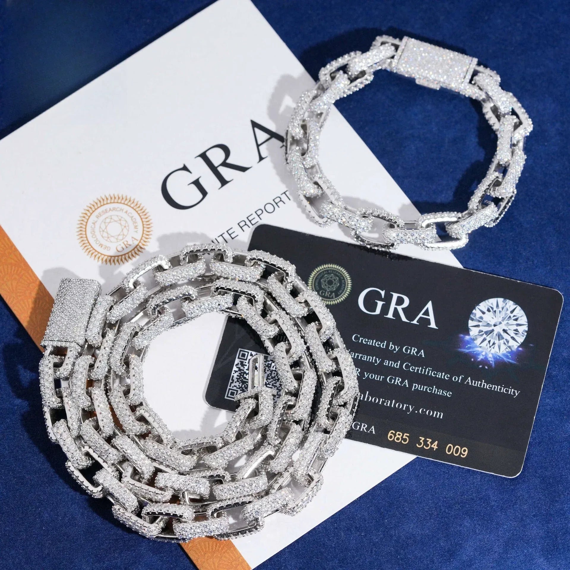 10mm Moissanite Cuban Link Bracelet/Necklace – S925 Sterling Silver Hip Hop Jewelry with Box Clasp - CaratixJewelry