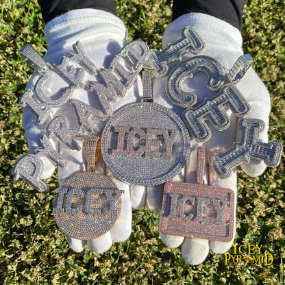 Disc Edition Iced Out Personalisierter Namensanhänger