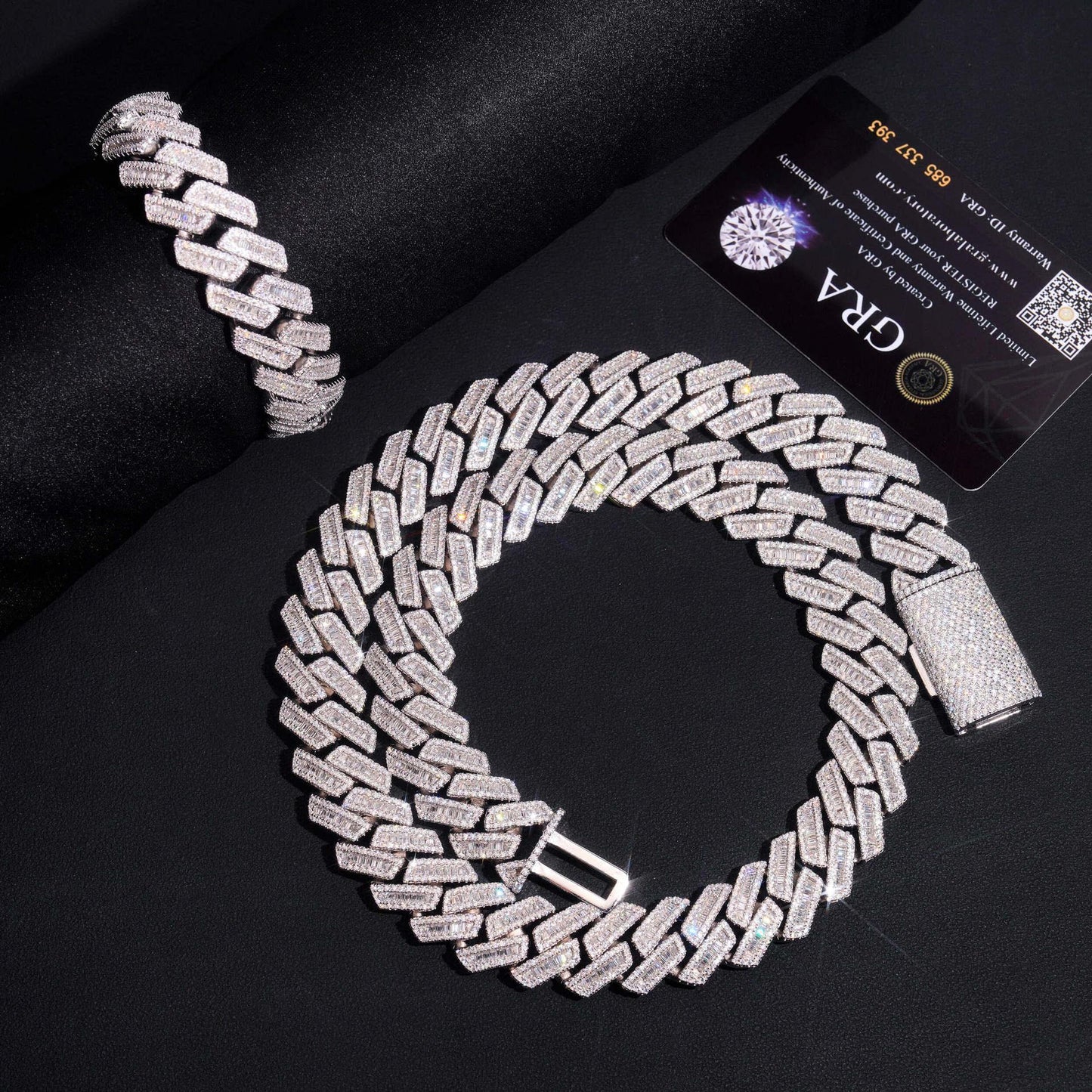 18mm Iced-Out Moissanite Cuban Link Chain – S925 Sterling Silver Hip Hop Streetwear Men’s Necklace - CaratixJewelry