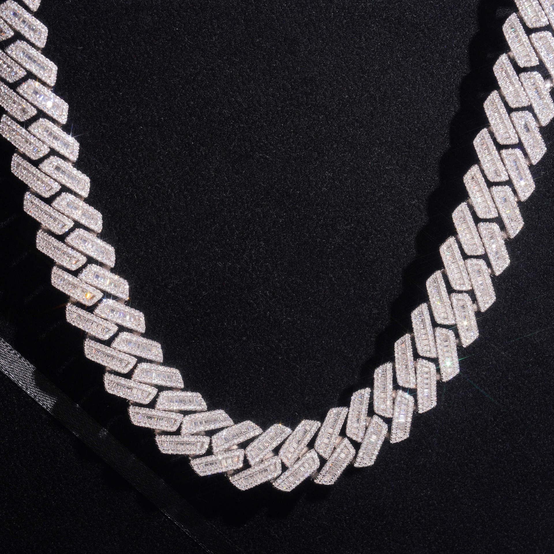 18mm Iced-Out Moissanite Cuban Link Chain – S925 Sterling Silver Hip Hop Streetwear Men’s Necklace - CaratixJewelry