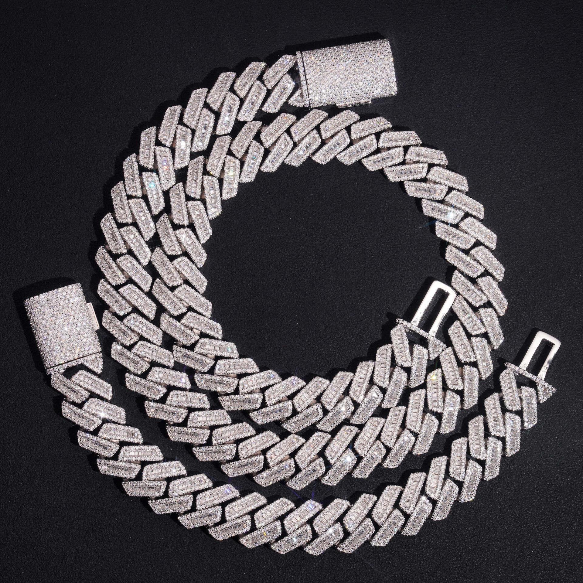 18mm Iced-Out Moissanite Cuban Link Chain – S925 Sterling Silver Hip Hop Streetwear Men’s Necklace - CaratixJewelry
