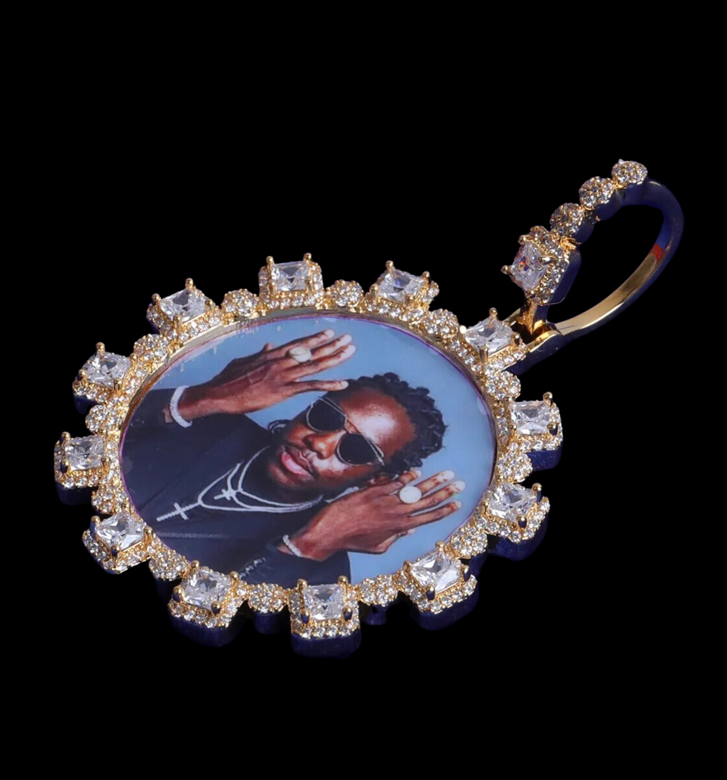 Halskette mit Anhänger mit quadratischen Diamanten und individuellem Fotobild 