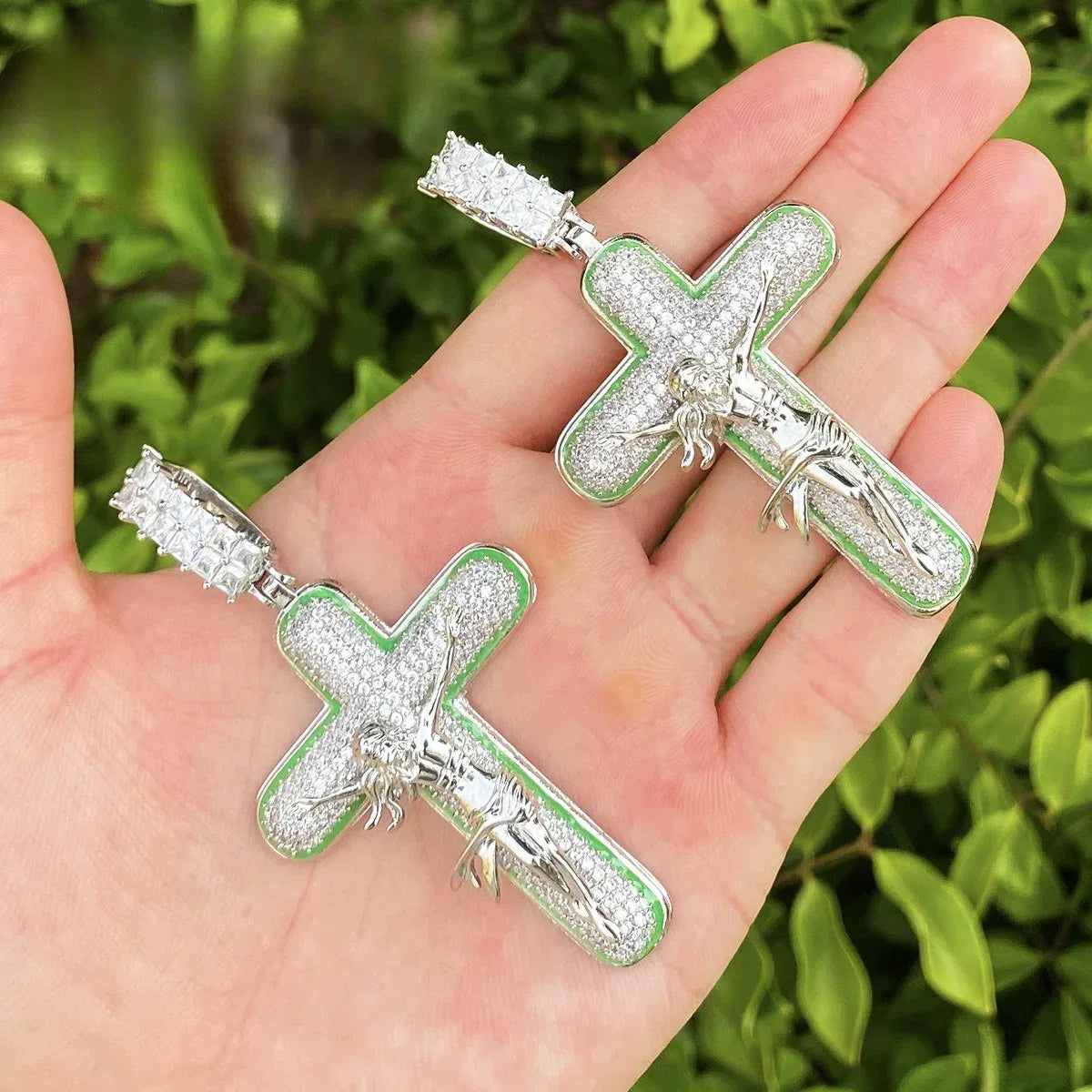 Minimalist Iced Out Cross Necklace | Men's Versatile Hip Hop Accessory - CaratixJewelry