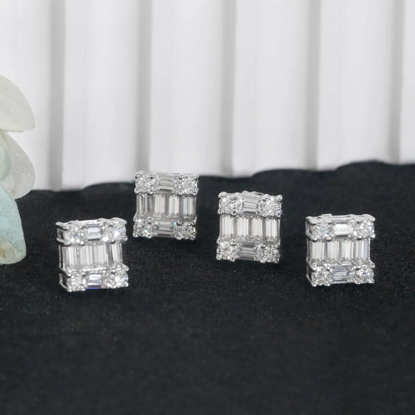 S925 Silver Moissanite Inspired Square Stud Earrings - CaratixJewelry
