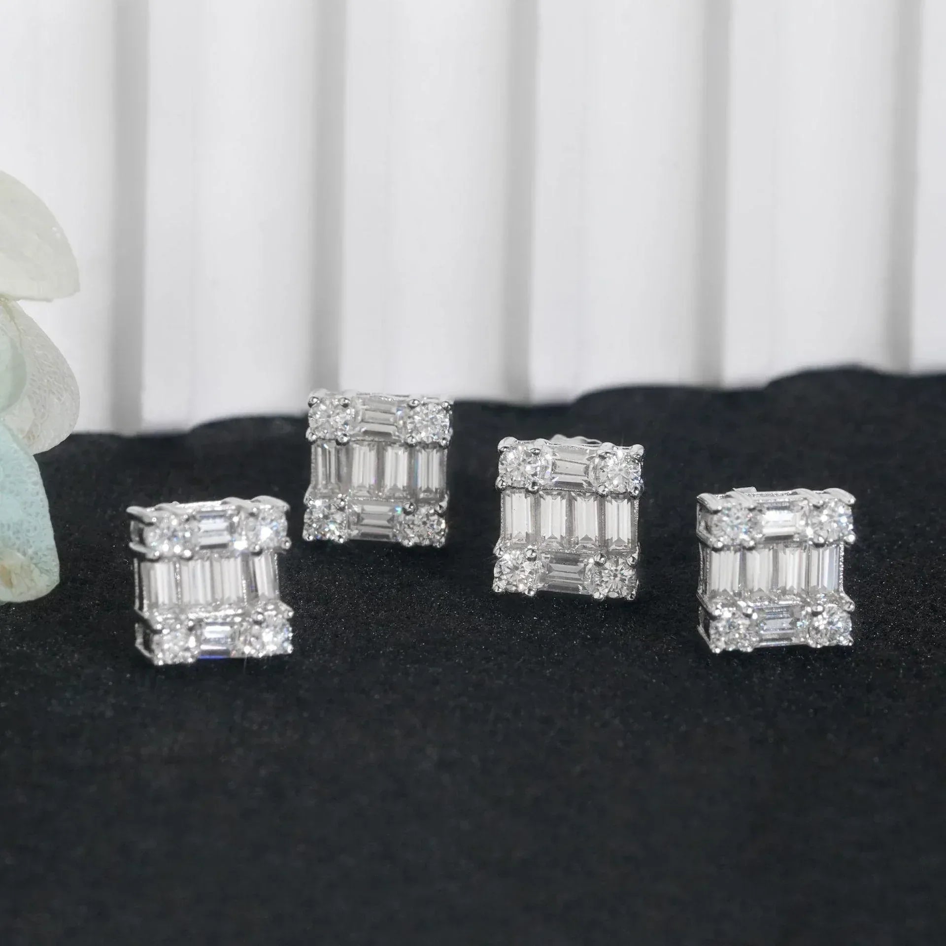 S925 Silver Moissanite Inspired Square Stud Earrings - CaratixJewelry