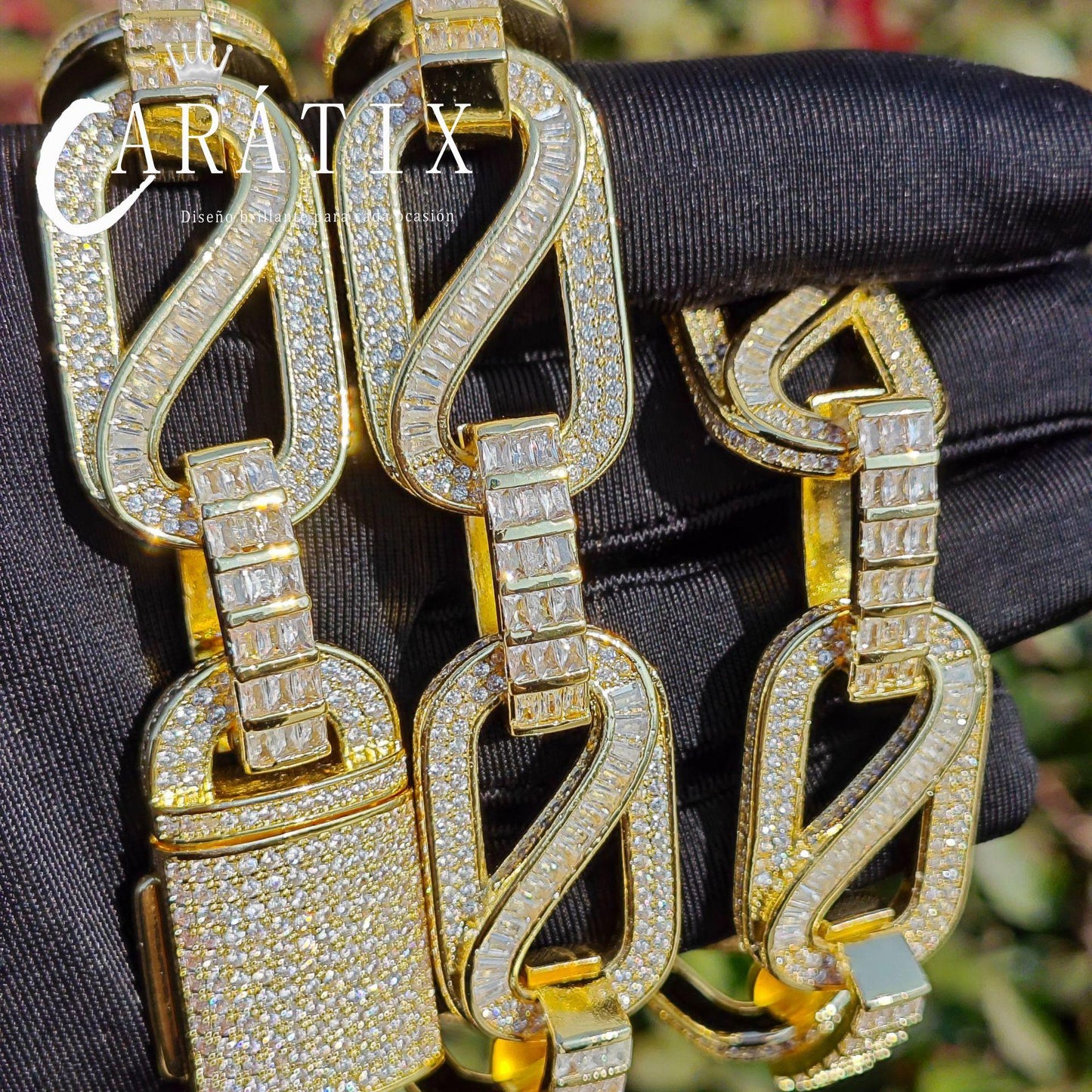 CARÁTIX 18mm / 20mm T Square Cuban Link Chain Necklace – Iced Out Hip Hop Jewelry for Men | Trendy Rapper Bracelet Style