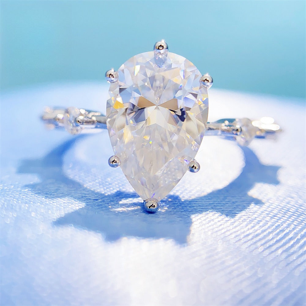 2026 Summer New S925 Silver 4ct Pear Cut Moissanite Ring | 4 Carat D VVS1 Teardrop | Caratix