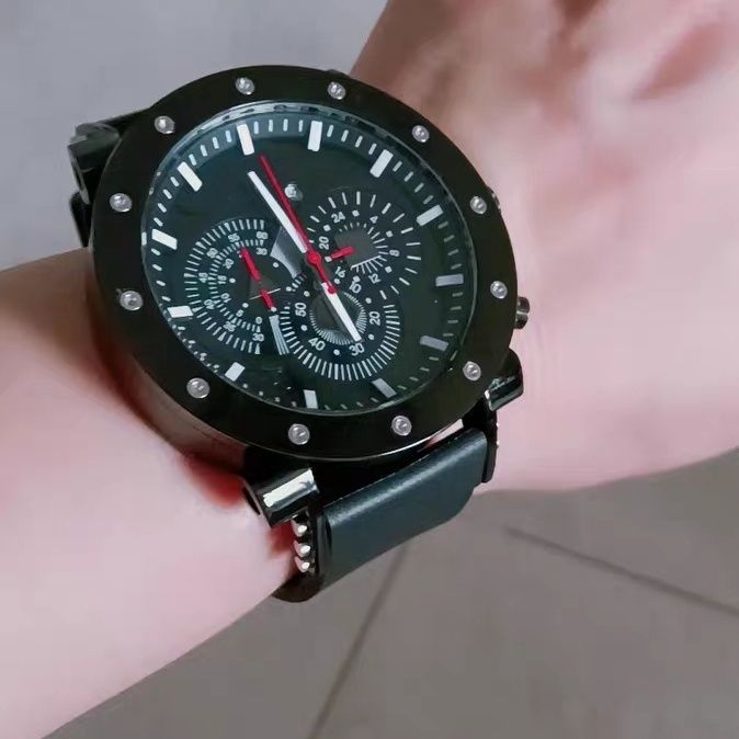 Luxury Sport Quartz Watch Waterproof Silicone Band | Caratix